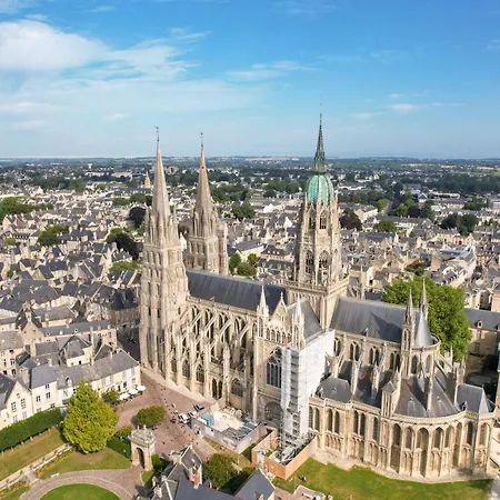 Appartement Le Paris Escapade Romantique Balneo A Theme Pres De Bayeux *